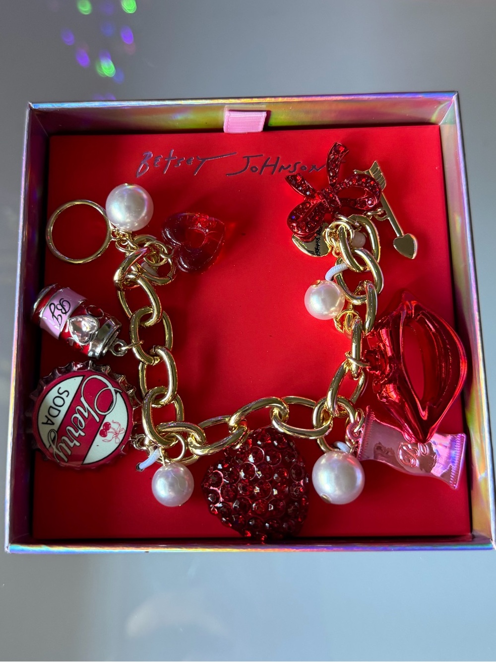 BETSEY JOHNSON Love Spell Charm Bracelet Lips Bow Heart Soda Can Candy Pearl